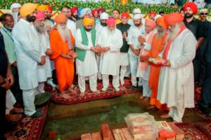 ਮੁੱਖ ਮੰਤਰੀ ਭਗਵੰਤ ਮਾਨ ਨੇ ਜਲੰਧਰ ਚ ਸ੍ਰੀ ਗੁਰੂ ਰਵਿਦਾਸ ਬਾਣੀ ਅਧਿਐਨ ਕੇਂਦਰ ਦਾ ਨੀਂਹ ਪੱਥਰ ਰੱਖਿਆ